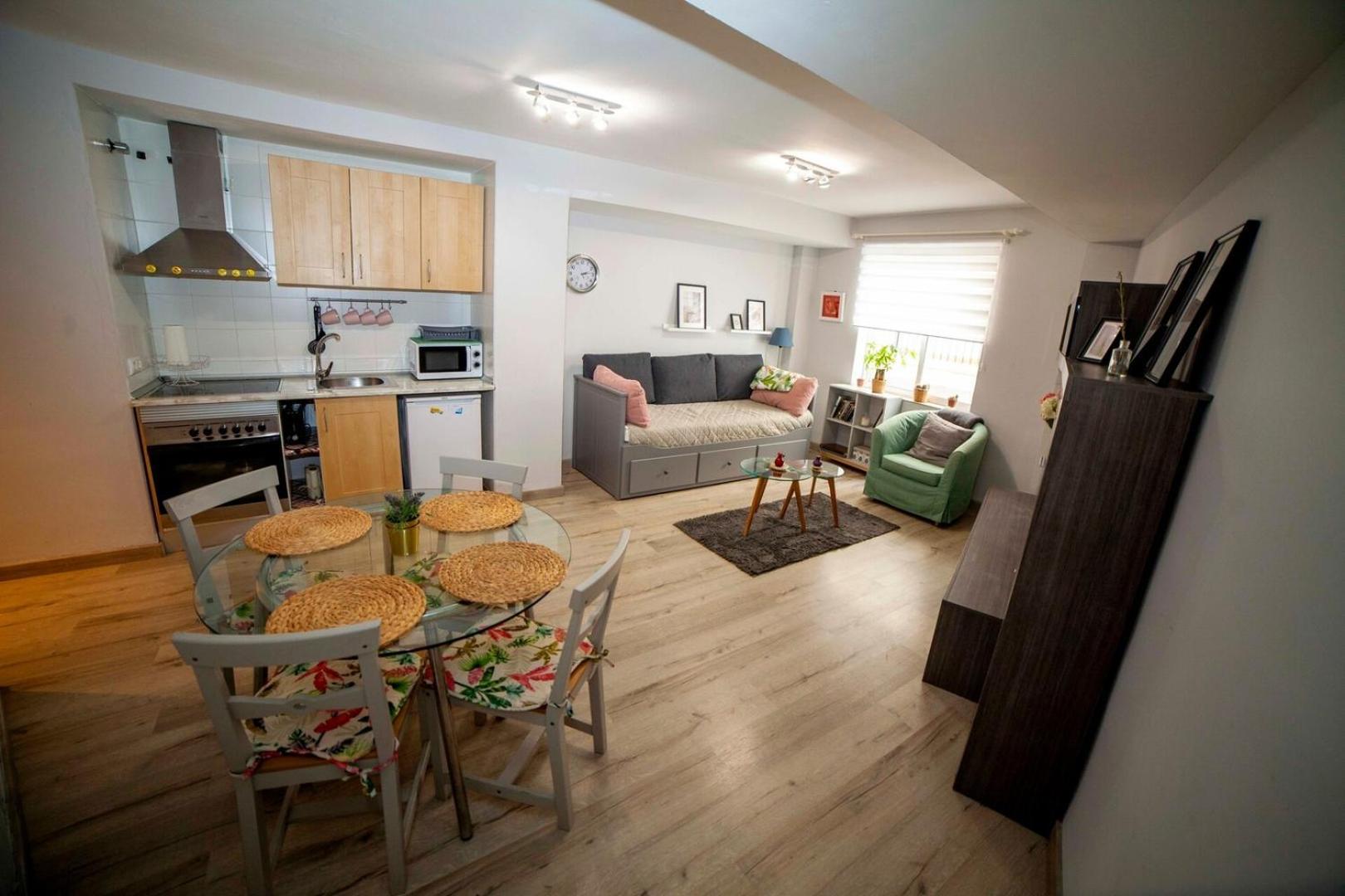 Apartamento Fedelena Sevilla Exterior foto